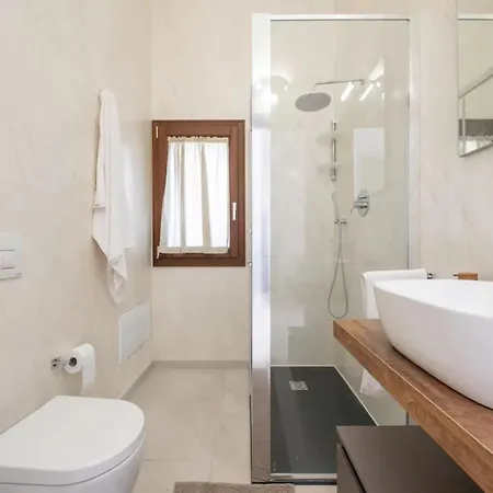 Elegant With Private Pool In Vila *