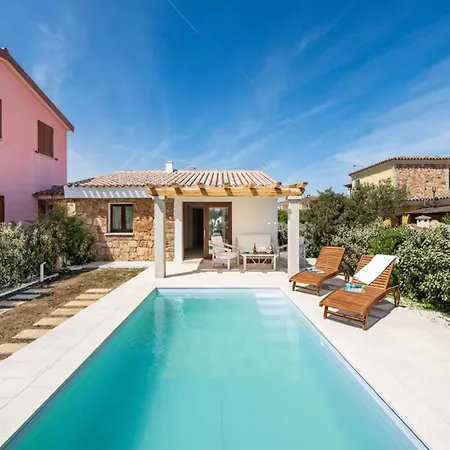 Villa Elegant With Private Pool In *