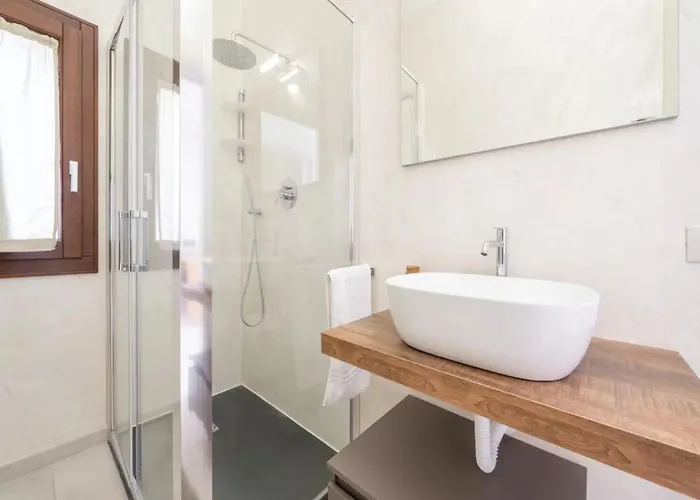 Elegant With Private Pool In Villa San Teodoro (Sardinia)