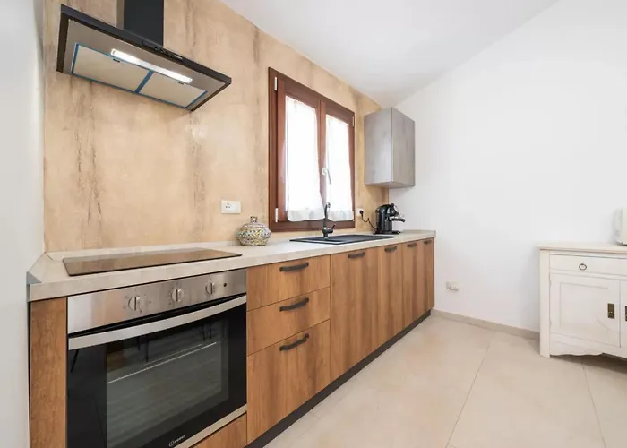 Elegant With Private Pool In Villa San Teodoro (Sardinia)